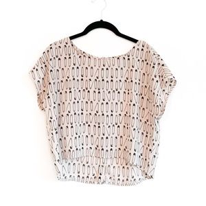 H&M Divided Button-Back Safety Pin Print Crop Top